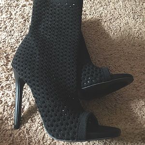 Steve Madden Heels!!